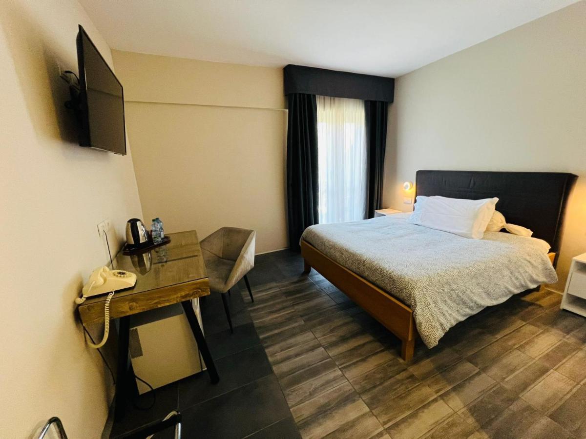 Hotel Garni Santa Caterina ออร์ตาซันจูลิโอ ภายนอก รูปภาพ