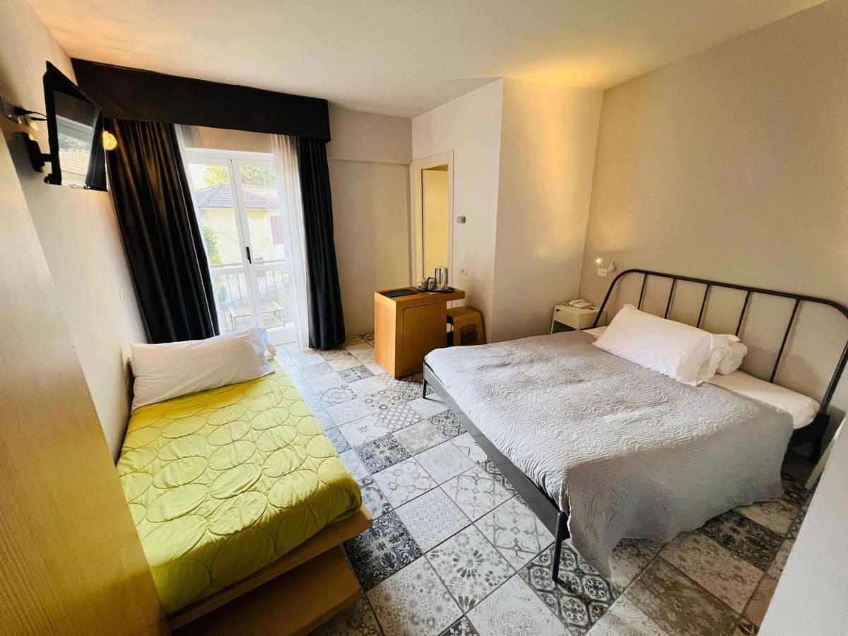 Hotel Garni Santa Caterina ออร์ตาซันจูลิโอ ภายนอก รูปภาพ