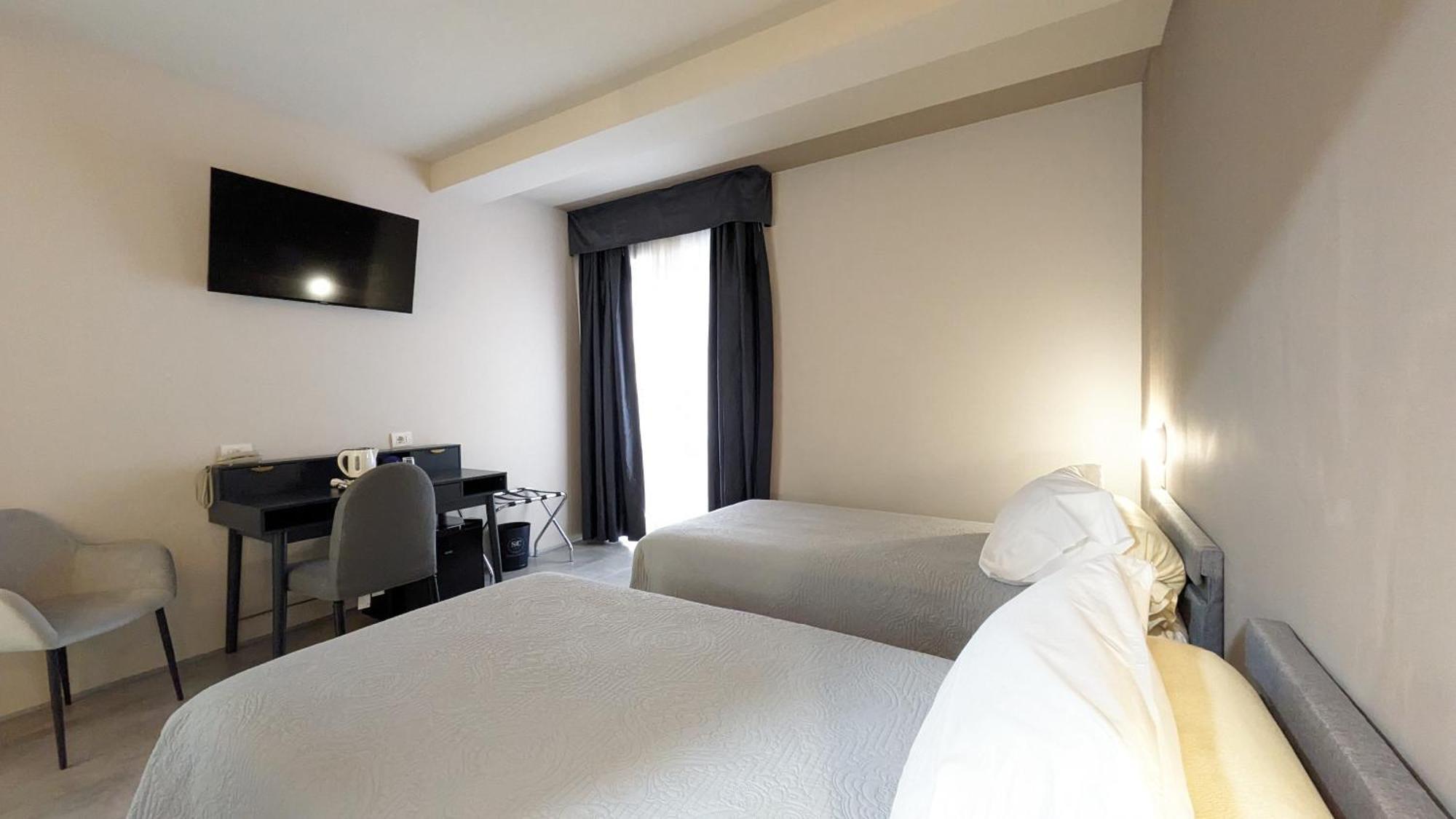 Hotel Garni Santa Caterina ออร์ตาซันจูลิโอ ภายนอก รูปภาพ