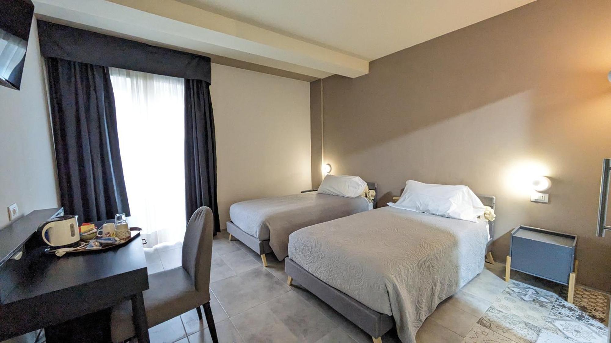 Hotel Garni Santa Caterina ออร์ตาซันจูลิโอ ภายนอก รูปภาพ