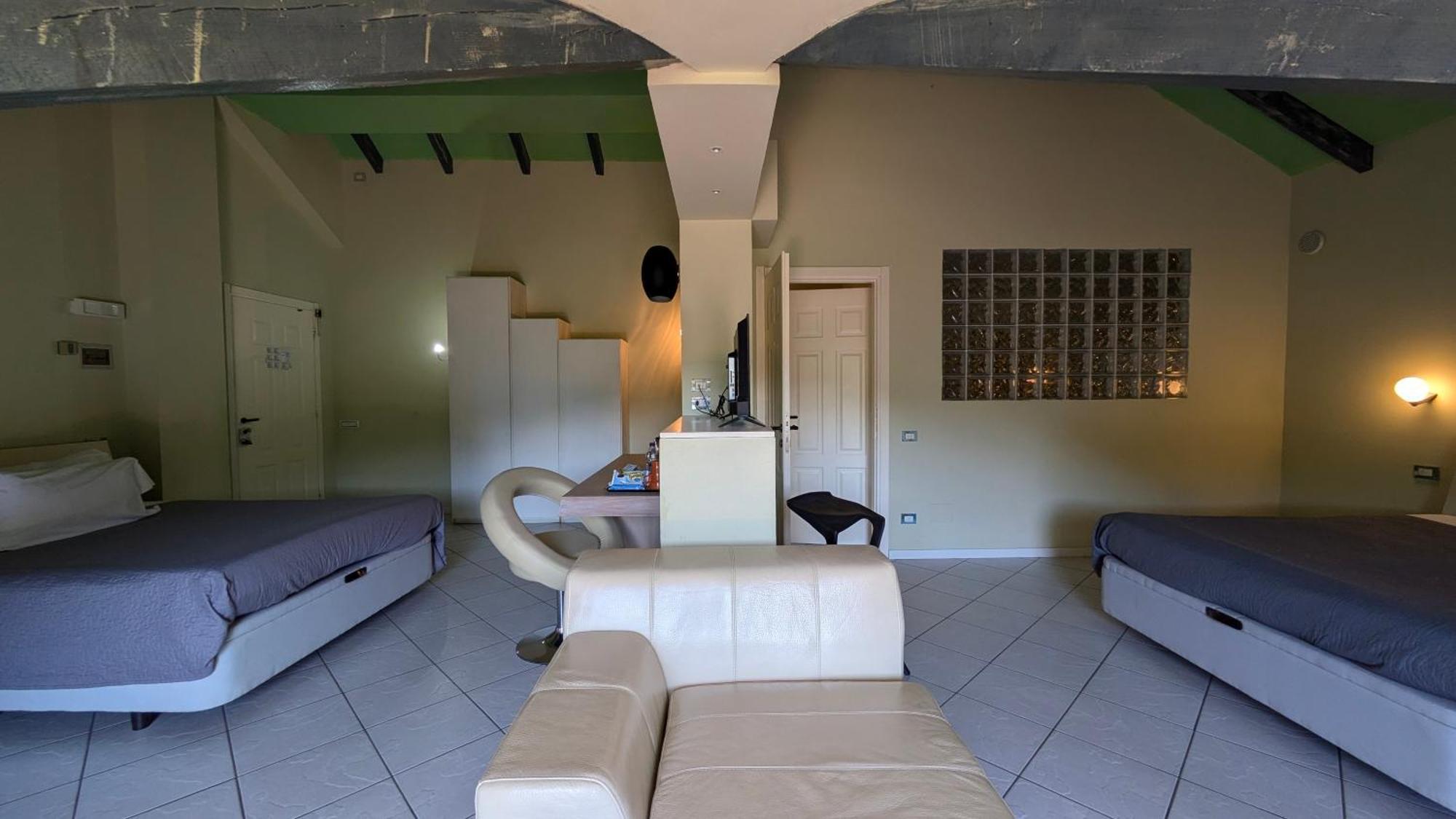 Hotel Garni Santa Caterina ออร์ตาซันจูลิโอ ภายนอก รูปภาพ