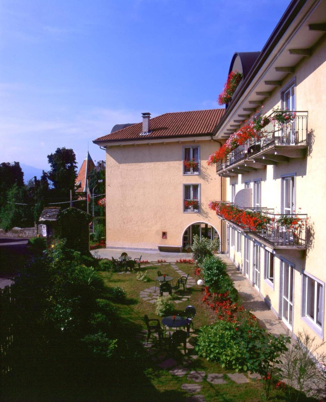 Hotel Garni Santa Caterina ออร์ตาซันจูลิโอ ภายนอก รูปภาพ